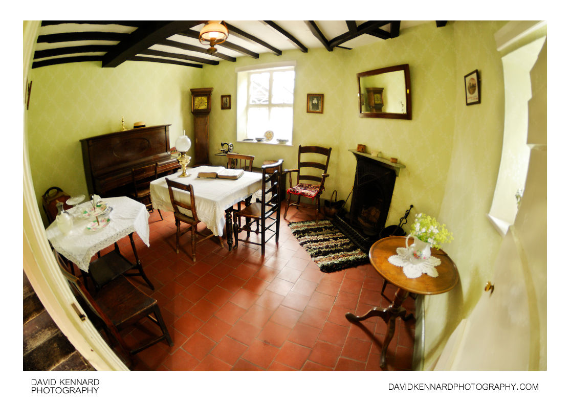 Bailiff's cottage - Living Room
