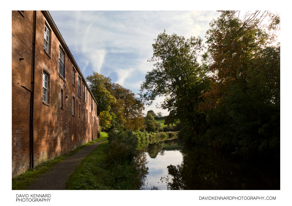 Great Bowden Hall and the Grand Union Canal