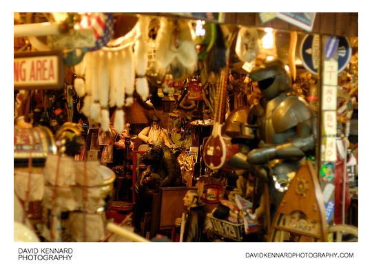 Curiosity shop in Seoul subway