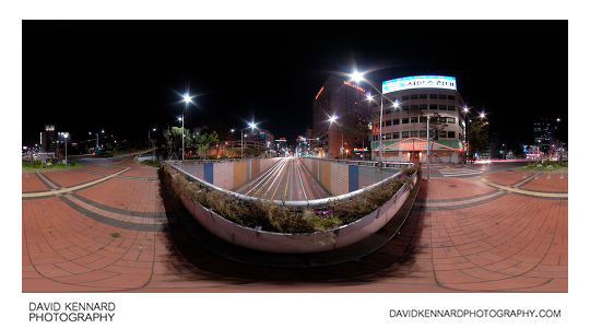 Toegyero Intersection at night