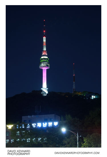 N Seoul Tower at night