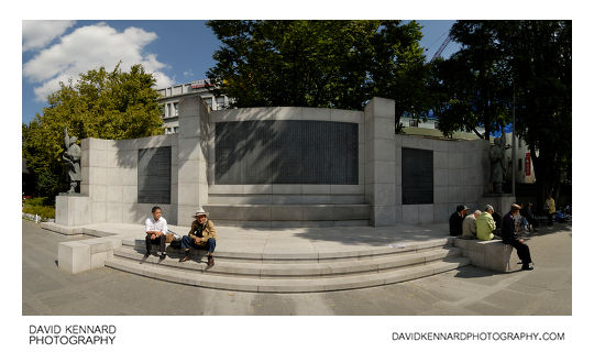 Decalaration of Independence Monument, Tapgol Park