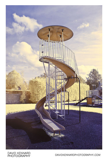 [IR] Slide in Lubenham Playground