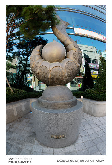 Sculpture outside Chungmuro Tower