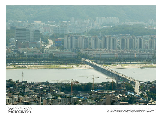 Banpo Bridge from N Seoul Tower