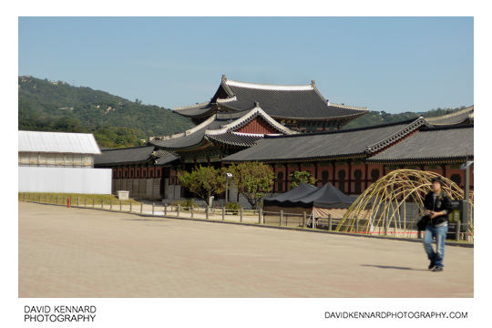Yuhwamun Gate Heungnyemun Compound