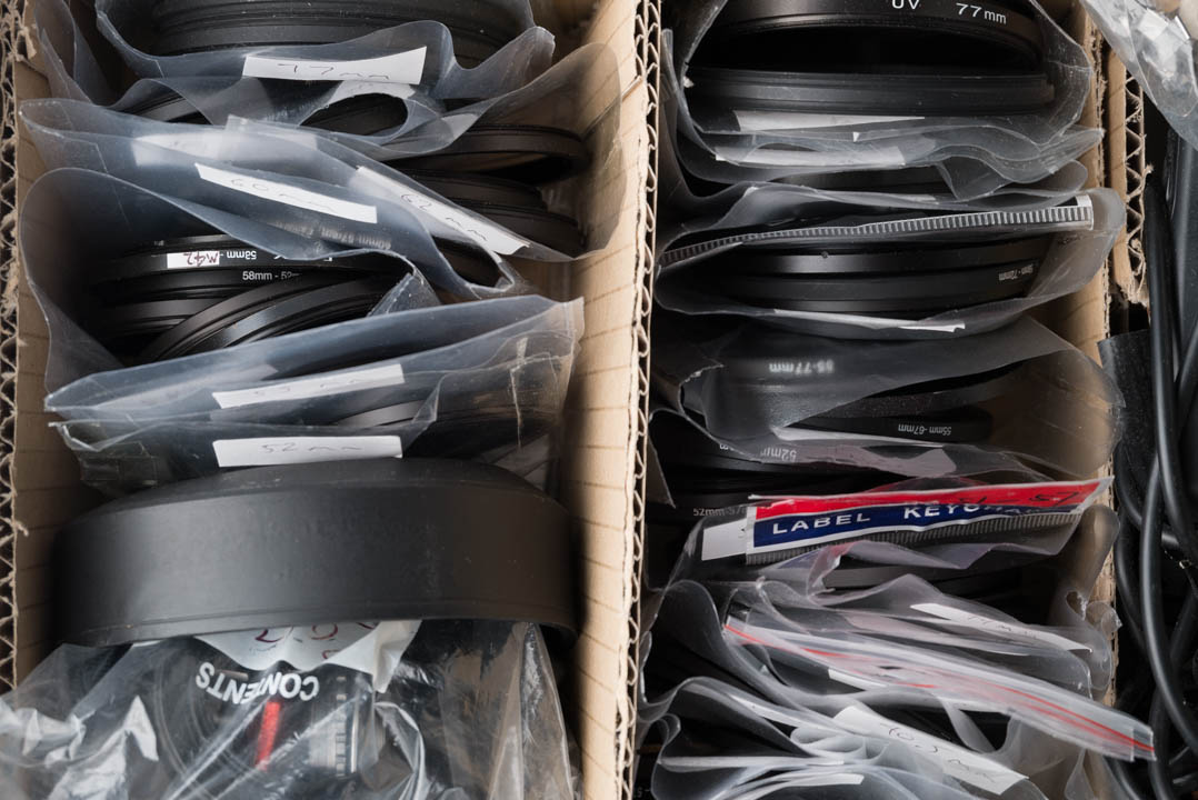 Box of stepping rings with two columns of rings - one column for storing step-down rings and one for step-up rings