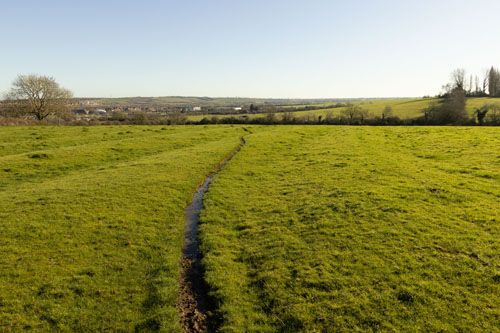 EF-S 10-22mm shot in APS-C mode in camera with automatic lens profile corrections applied