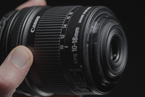 Rear of EF-S 10-18mm lens showing the mount