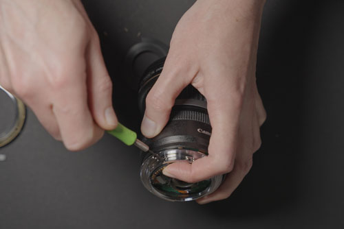 Screwing electrical contacts block into outer part of EF replacement mount for EF-S 20-22mm lens