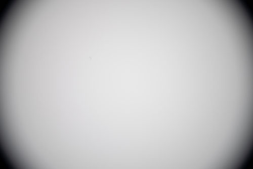 Canon EF-S 10-18mm lens vignetting on full frame at 17mm