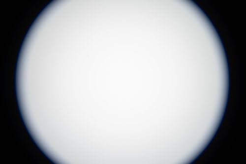 Canon EF-S 10-22mm lens vignetting on full frame at 10mm