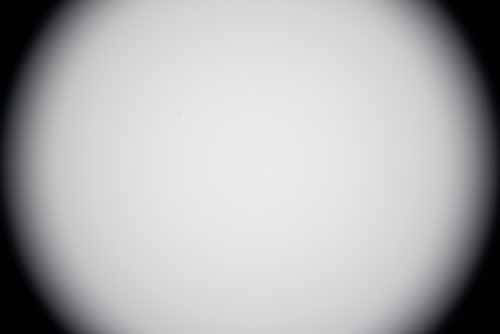 Canon EF-S 10-22mm lens vignetting on full frame at 20mm