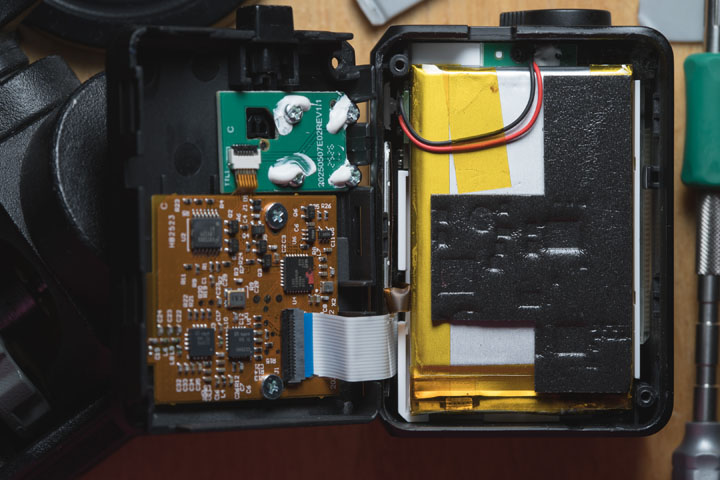 Godox IT30 Pro with base removed, showing the flash internals