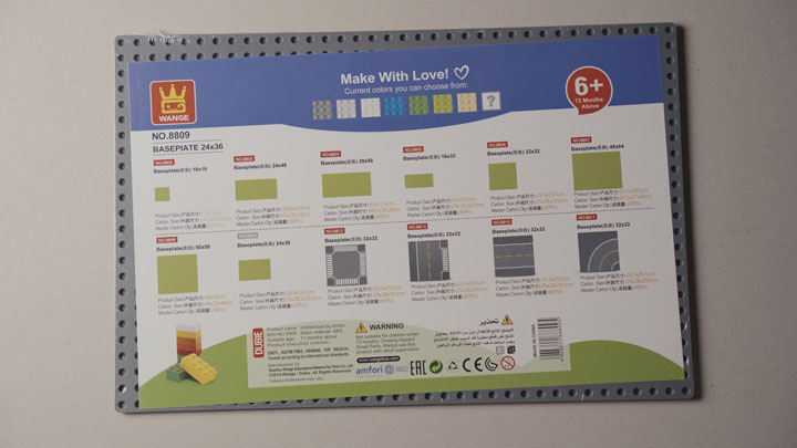 Label for the 'lego' plate